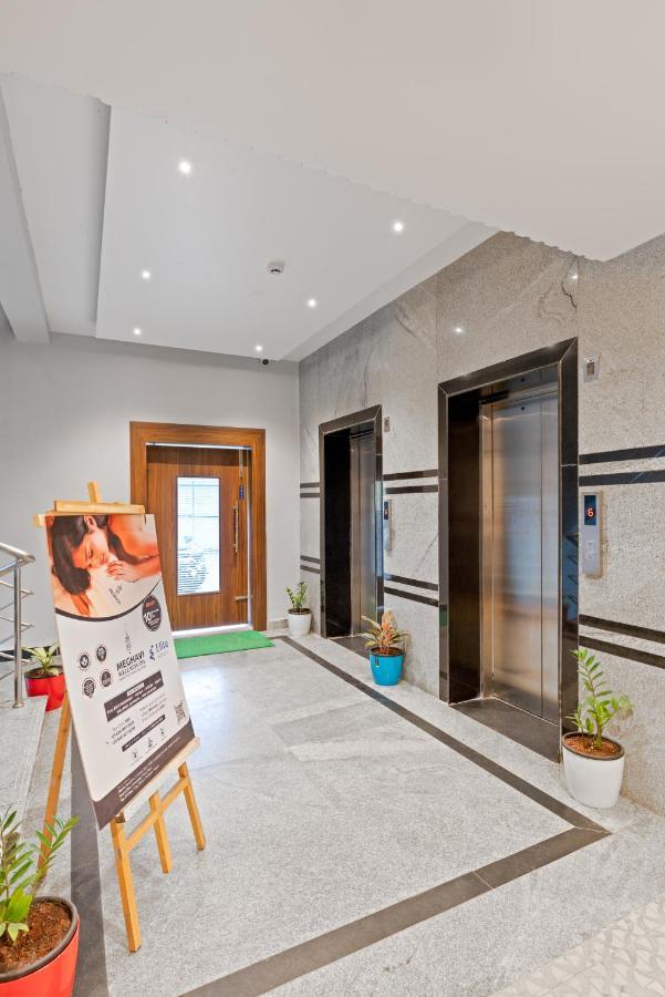 The Elite Hotel Hyderabad Exterior photo